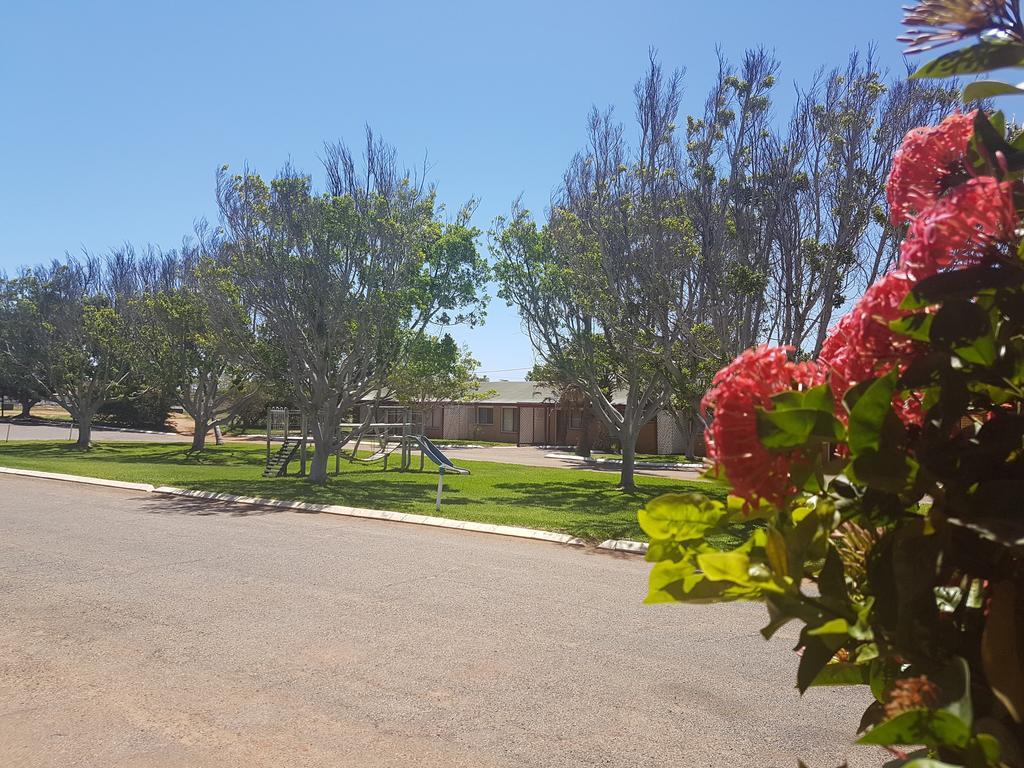 Carnarvon Gateway Motel Exterior foto